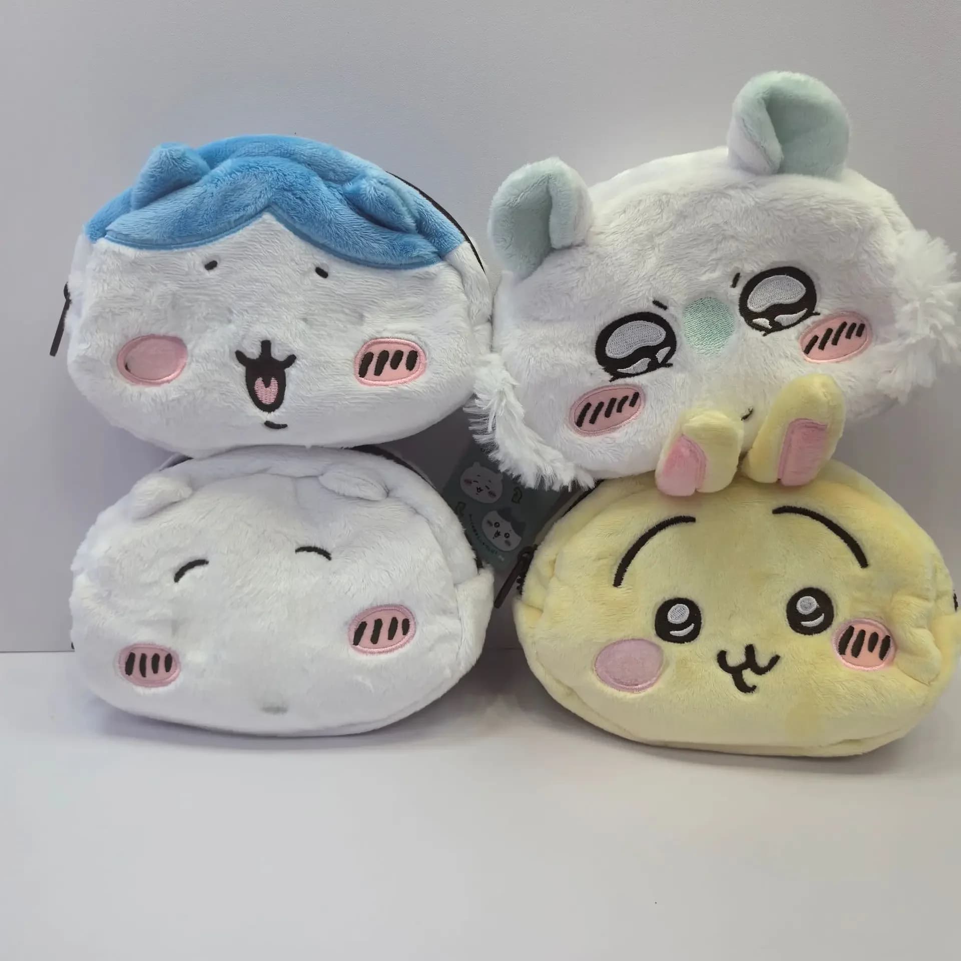 Cartoon yiji Hachijii Momonga Super Soft Double-sided Plush Pen Bag Cute Large Capacity Cosmetics Storage Bag Cute Girl Gift