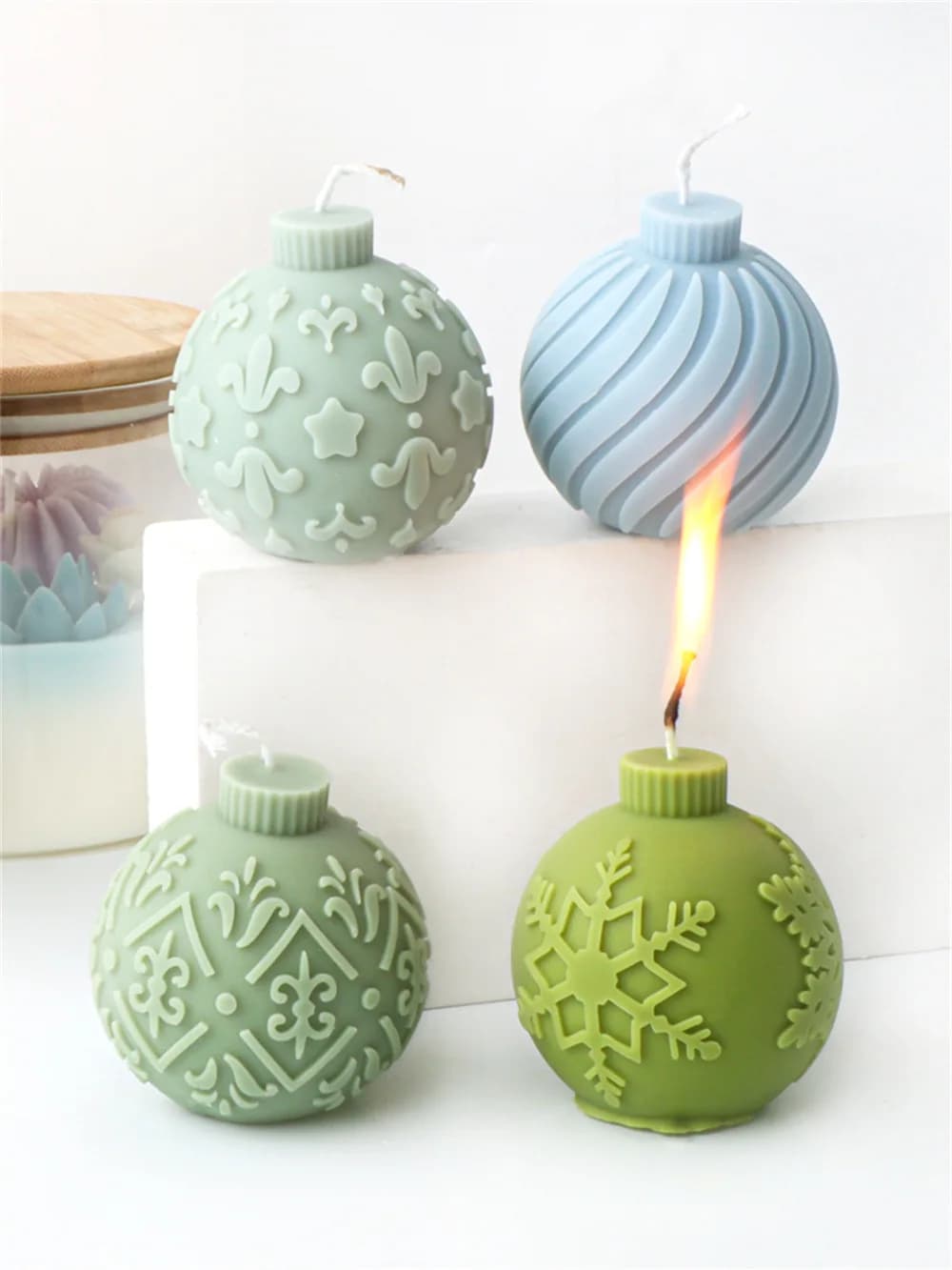 New Christmas Balls Collection Candle Silicone Mold Snowflake Carving Patterned Ball Aromatherapy Candle Gypsum Mould Xmas Decor