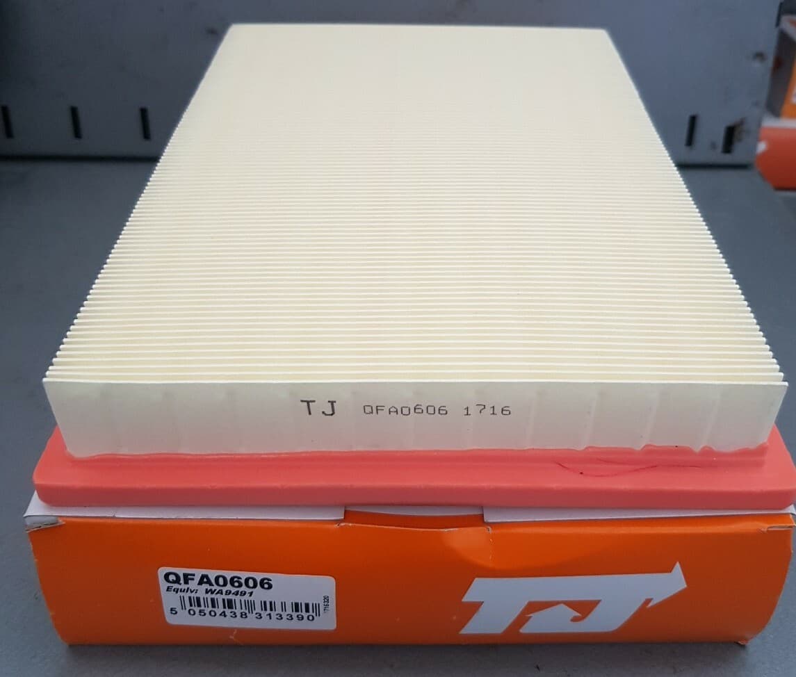 Air Filter QFA0606 TJ Filters 5018777AA 5018777AB 05018777AA 05018777AB