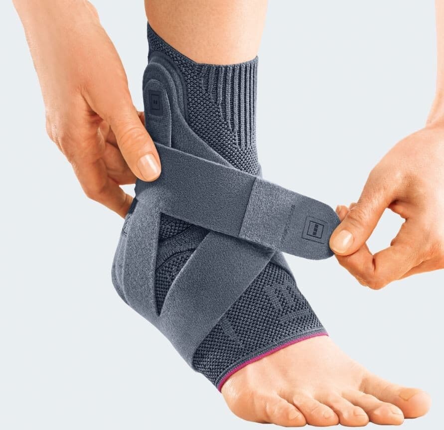 medi levamed active ankle support sprain strap silicone pad stay MAX compression