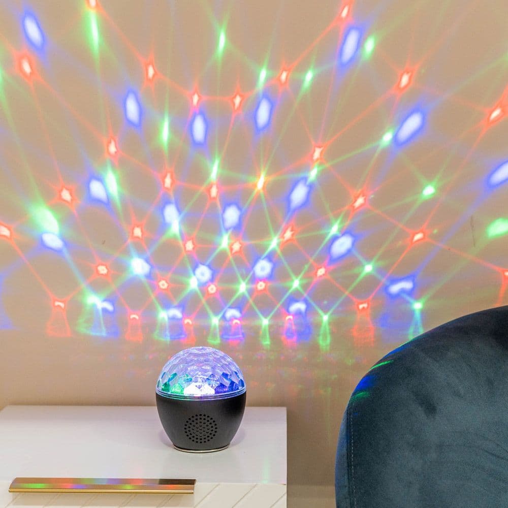 ValueLights Skylar RGB Colour Changing LED USB Music Speaker Light Projector in Silver