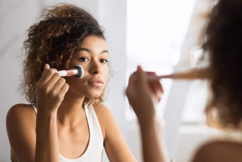 Professional Makeup Artist Online Course - Janets Quality Education For All (Online) | Wowcher