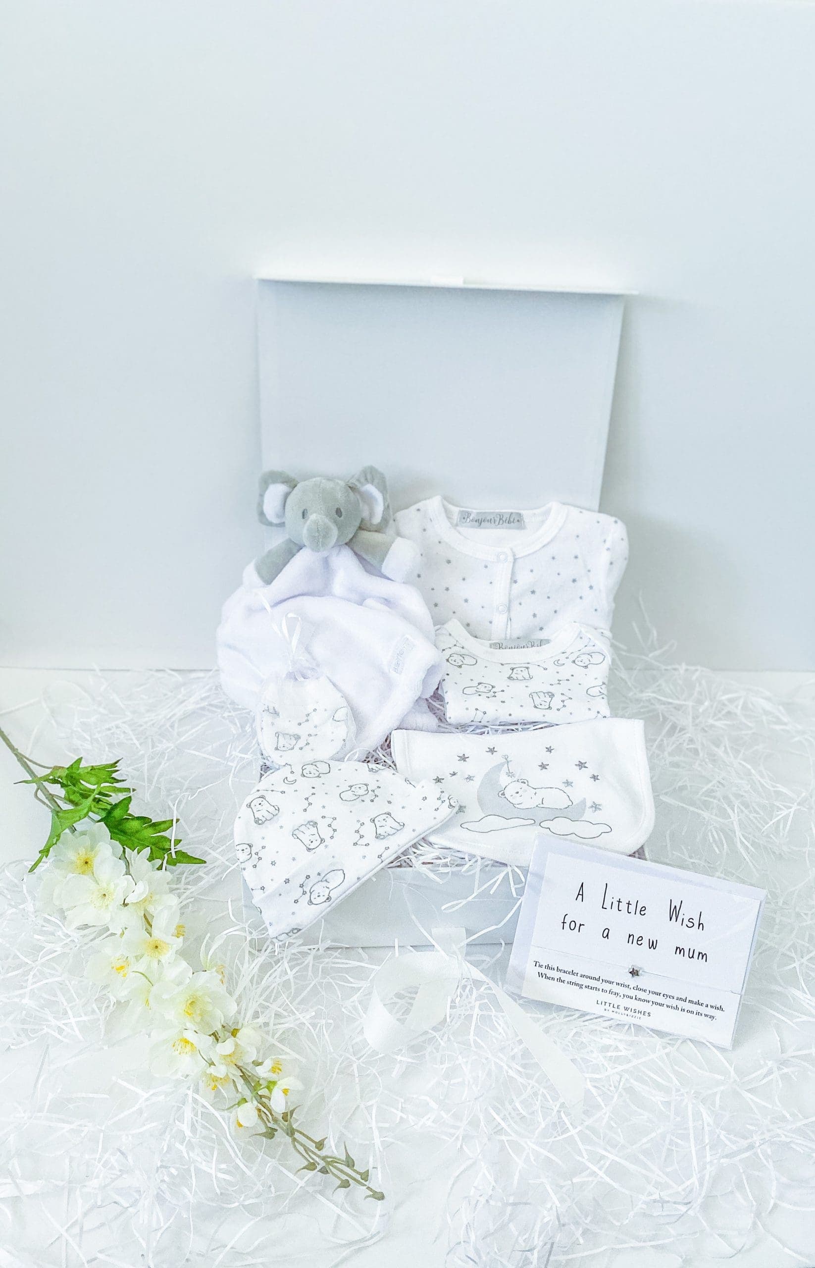 Personalised Baby Bear Moon & Stars Clothing Keepsake Gift Box Newborn No Upgrade